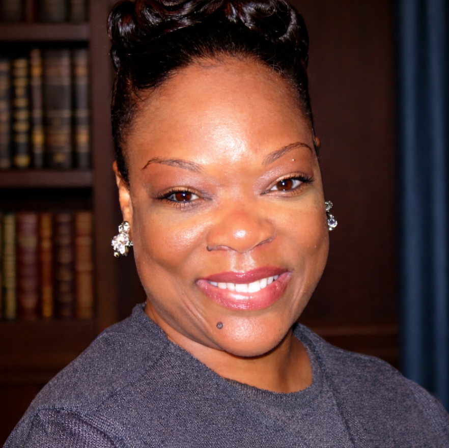 Tonya Lewter Headshot